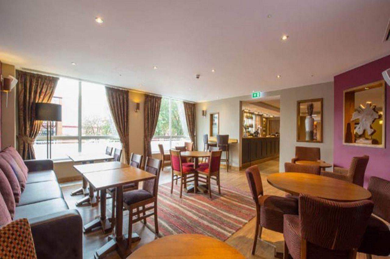 Premier Inn London St.Pancras エクステリア 写真