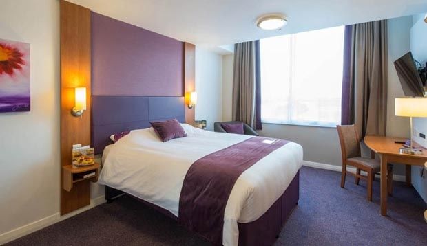 Premier Inn London St.Pancras エクステリア 写真